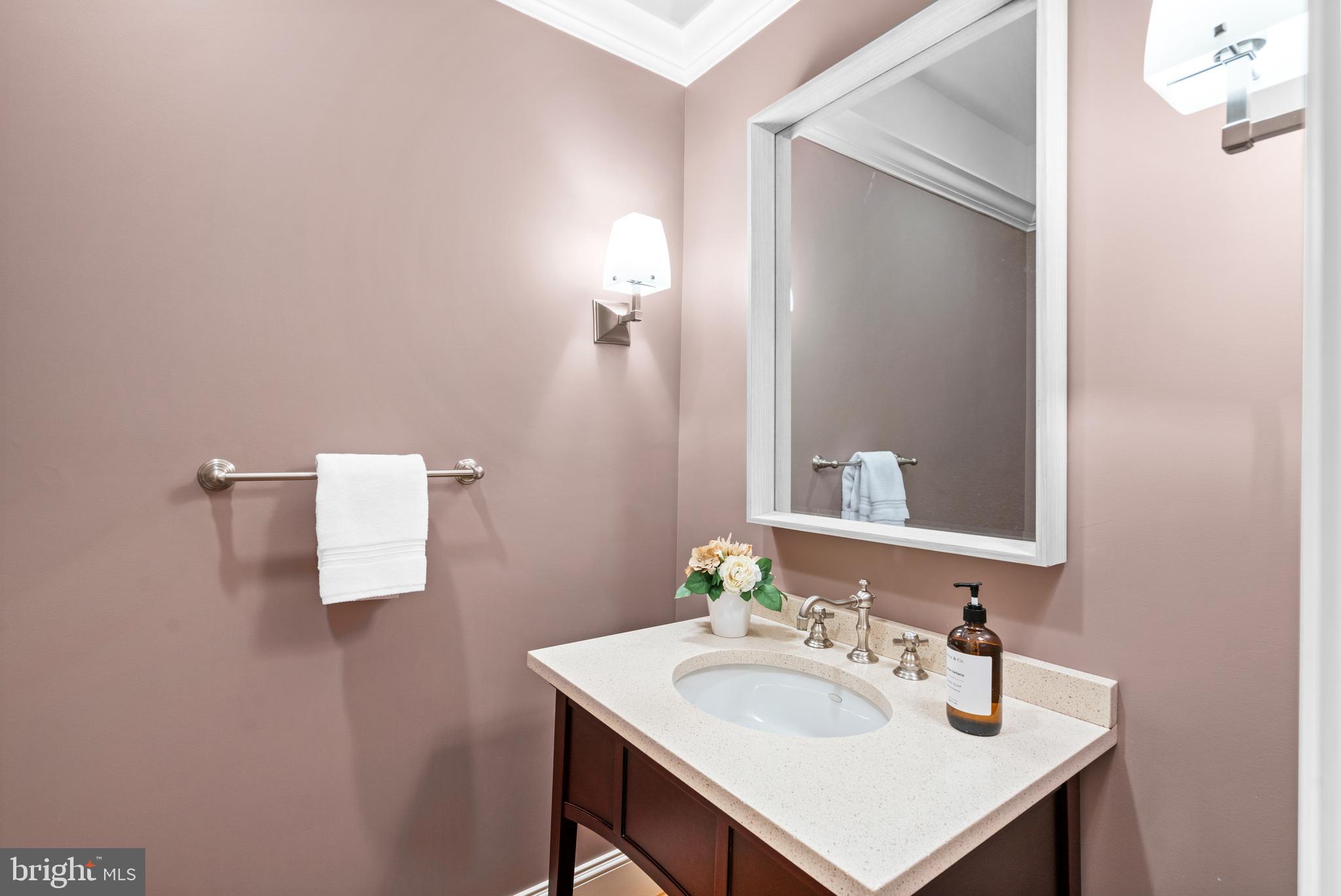 1825 Kalorama Square Washington, DC 20008 - Photo 17 of 46 Powder Room