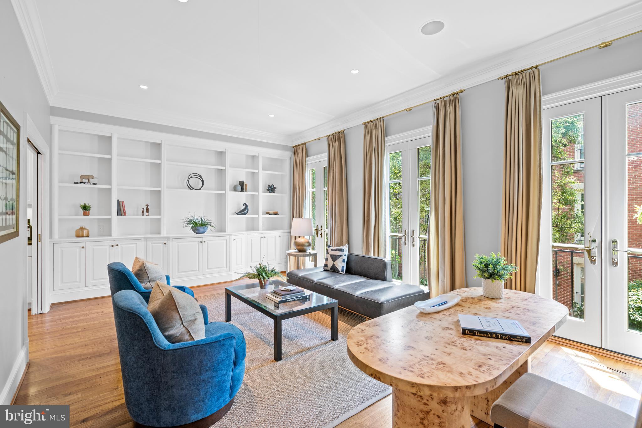 1825 Kalorama Square Washington, DC 20008 - Photo 22 of 46 Library