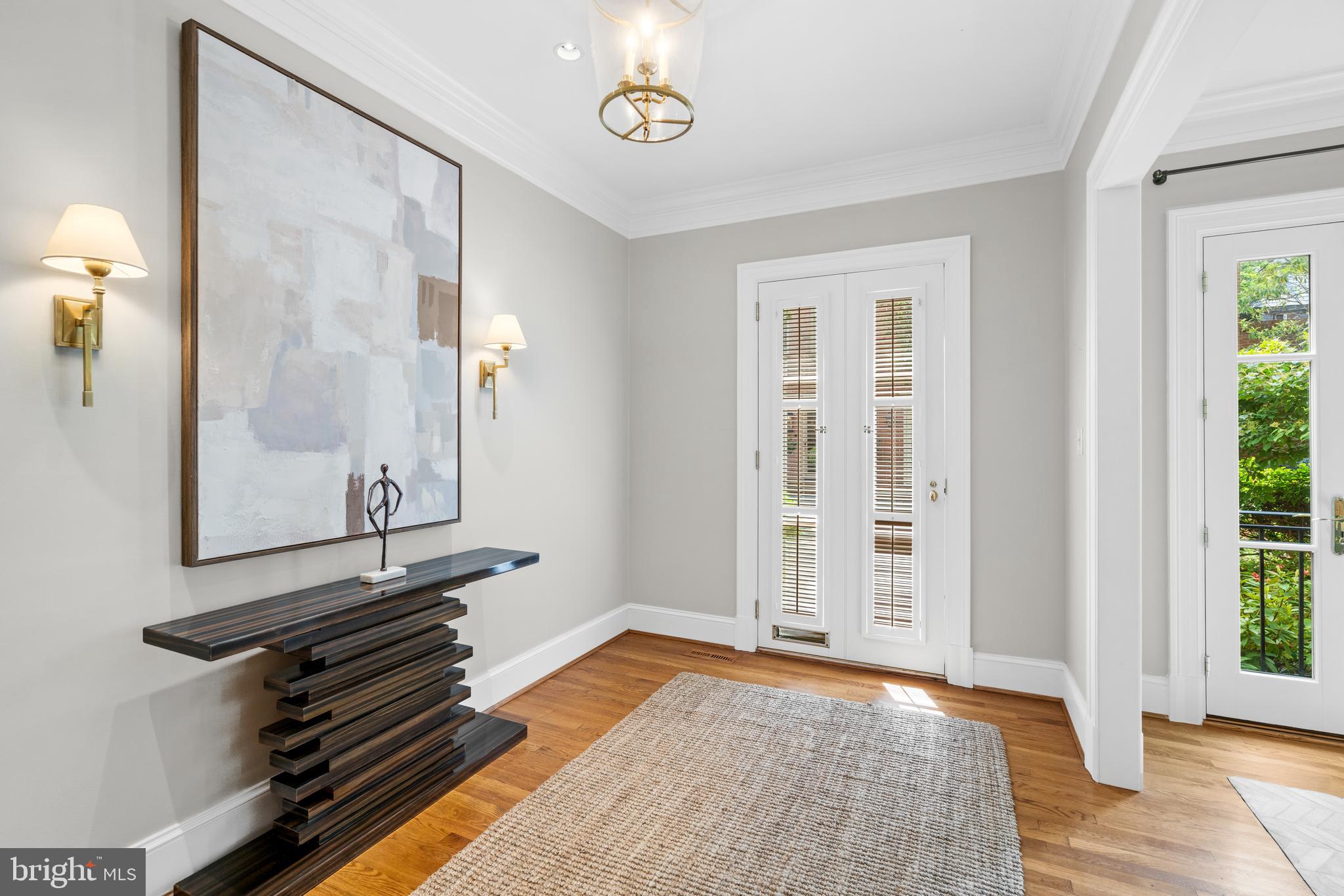 1825 Kalorama Square Washington, DC 20008 - Photo 5 of 46 Entry Foyer