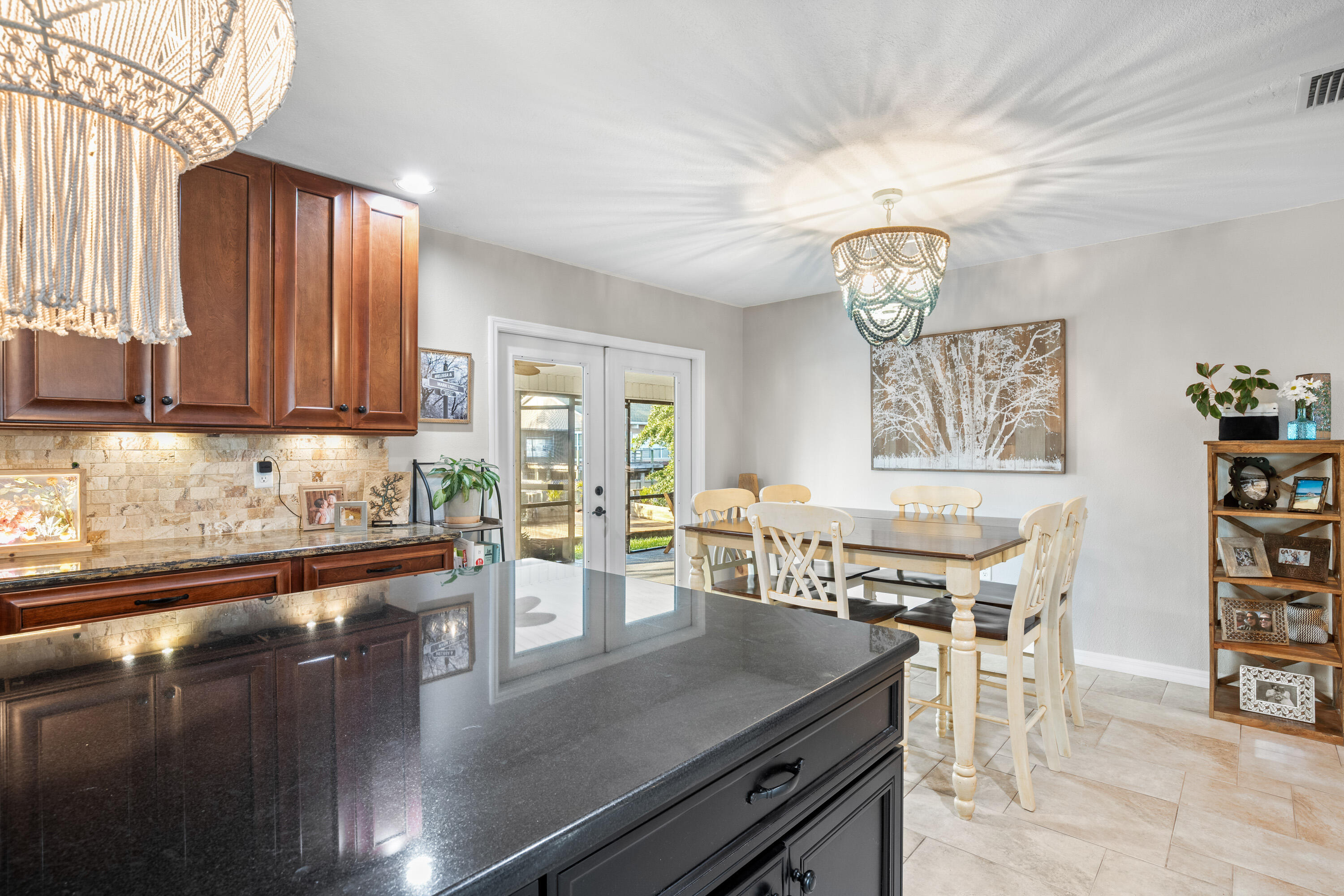 810 Cardinal Road Cocoa, FL 32926 - Photo 7 of 34 dining area