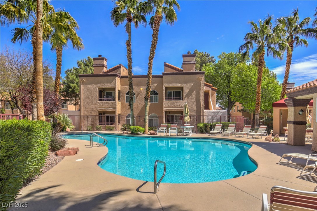 9325 West Desert Inn Road, Unit 110 Las Vegas, NV 89117 - Photo 20 of 22 Gallery Image 20