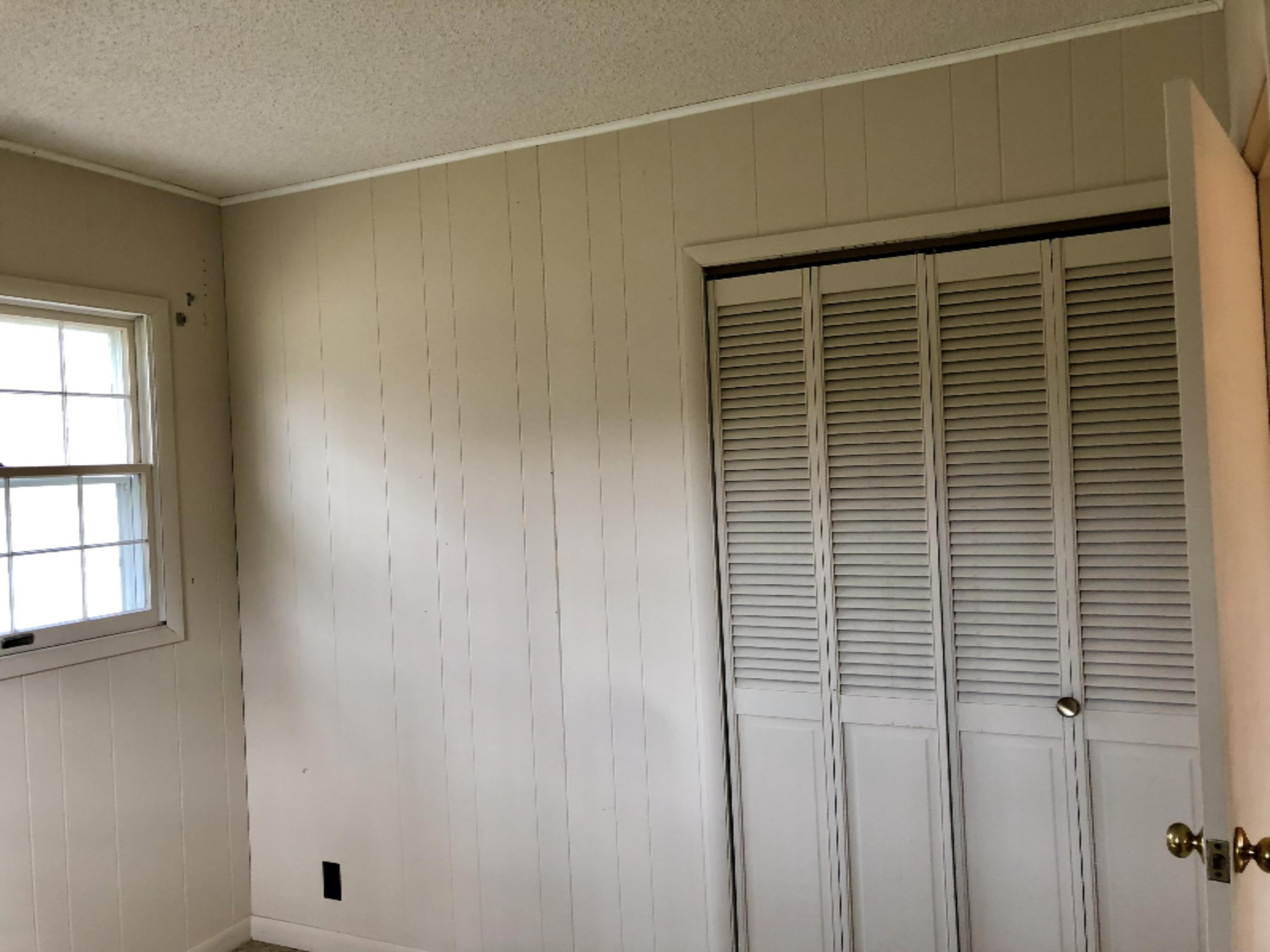1412 Brown Road Manistee, MI 49660 - Photo 16 of 25 Back Bedroom Closets