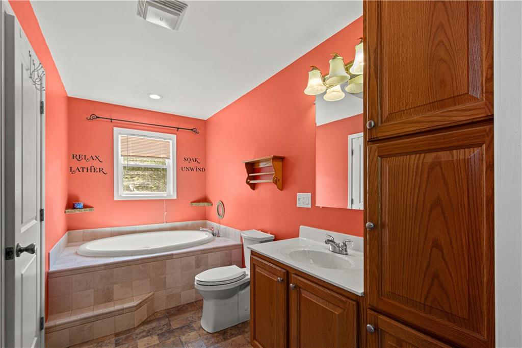 185 Dutch Glory Road Amity, PA 15311 - Photo 17 of 50 Gallery Image 17