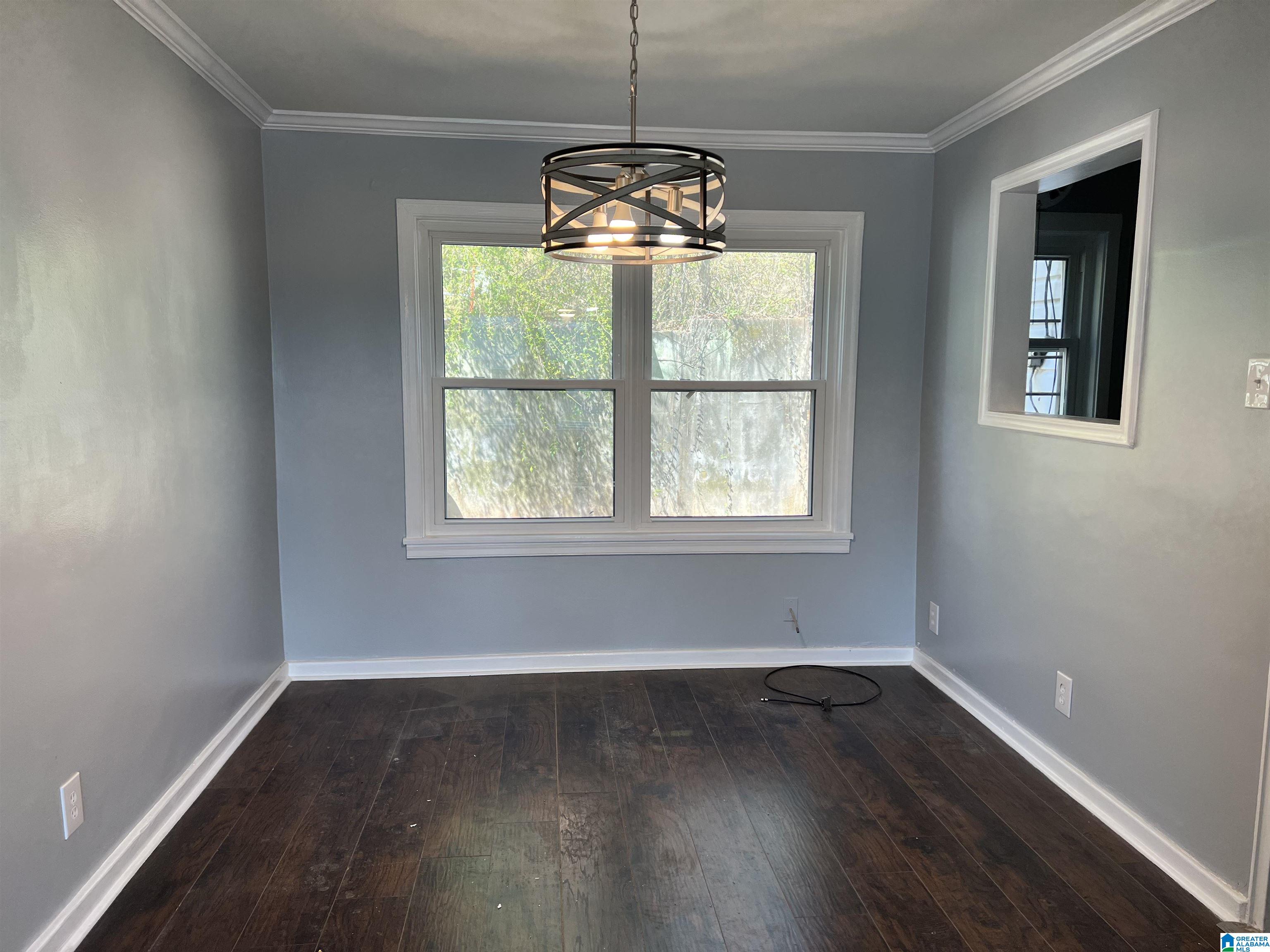 1760 Valley Avenue Birmingham, AL 35209 - Photo 4 of 9