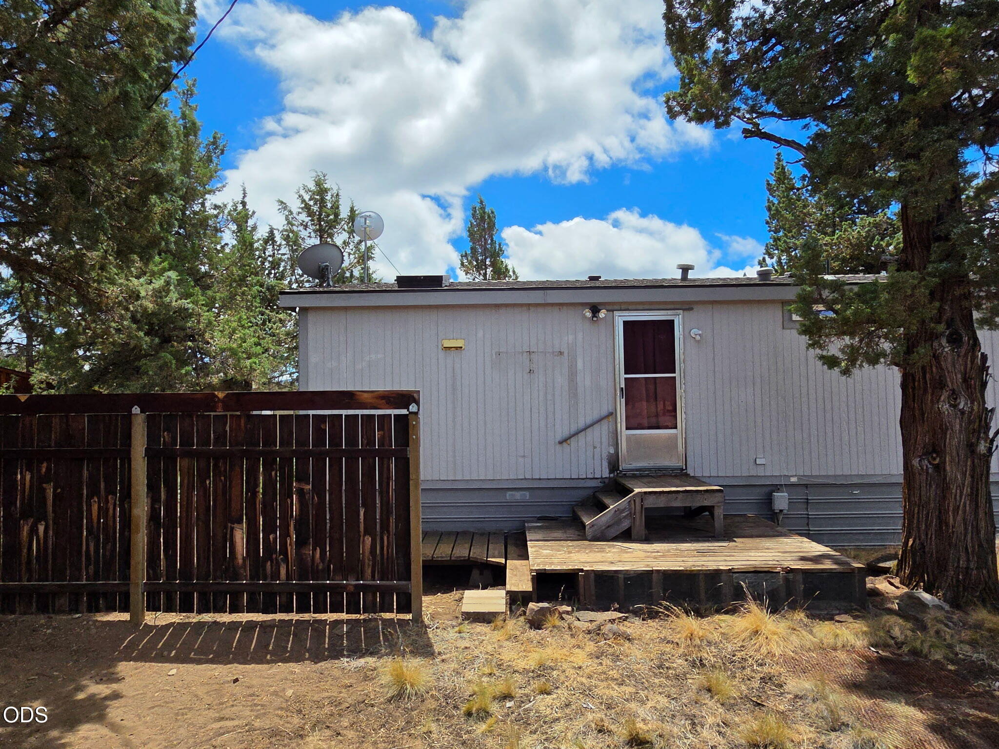69580 Pine Ridge Drive Sisters, OR 97759 - Photo 10 of 18