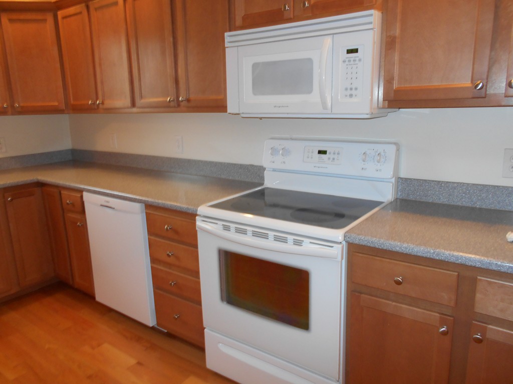 113 New Athol Road, Unit 116 Orange, MA 01364 - Photo 8 of 12