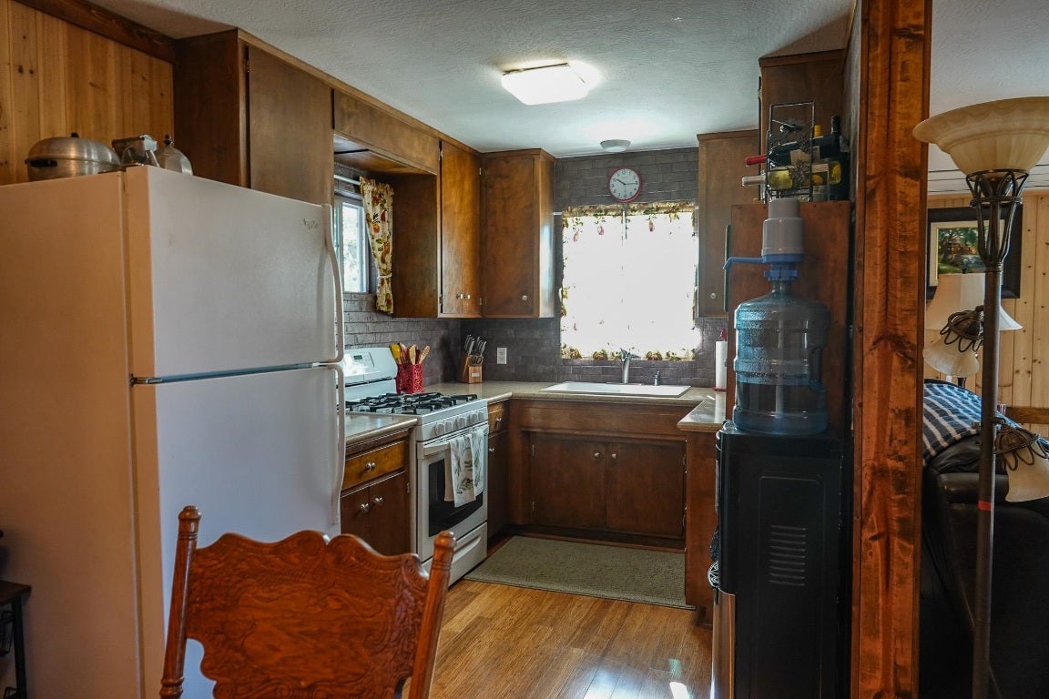10206 Quartz Valley Road Fort Jones, CA 96032 - Photo 11 of 50 Gallery Image 11