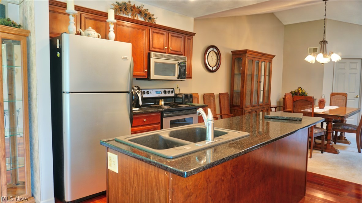 2829 Best Road Cambridge, OH 43725 - Photo 7 of 22
