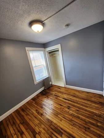 $2,100 | 35 Upham Street, Unit 2, Salem, MA 01970