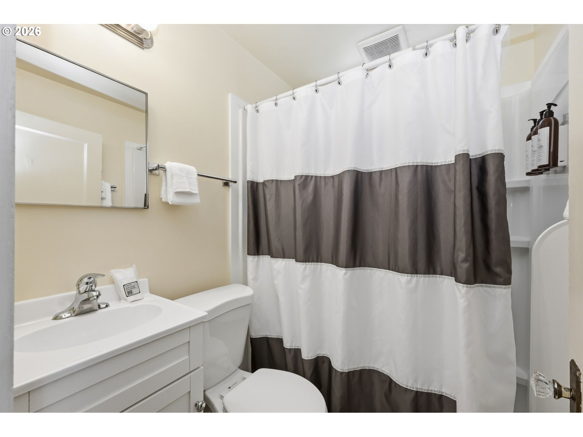 327 6th Street Springfield, OR 97477 - Photo 25 of 38