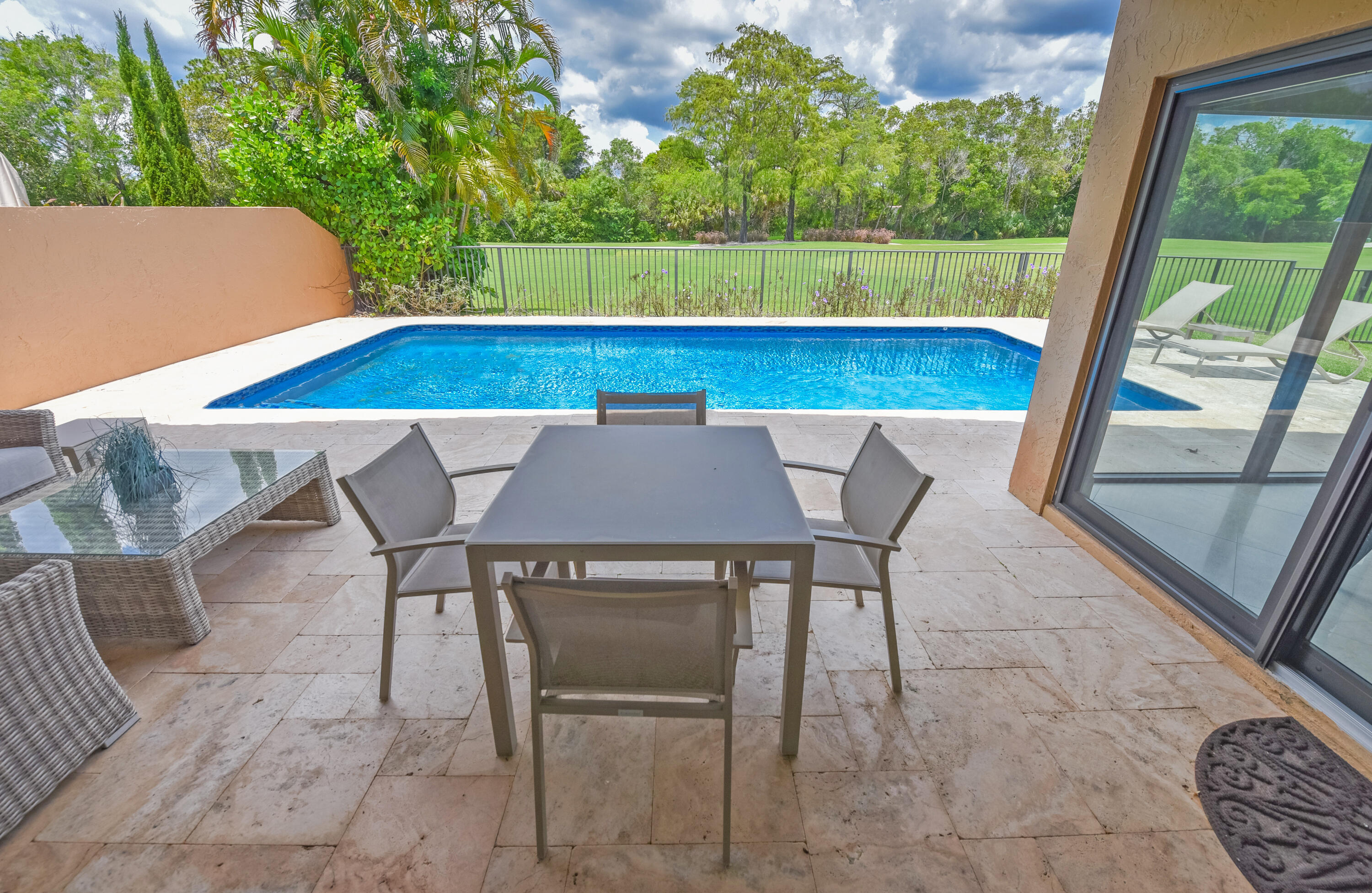 11204 Cloverleaf Circle Boca Raton, FL 33428 - Photo 31 of 72 11204 Cloverleaf Cir Boca-print-030-023-