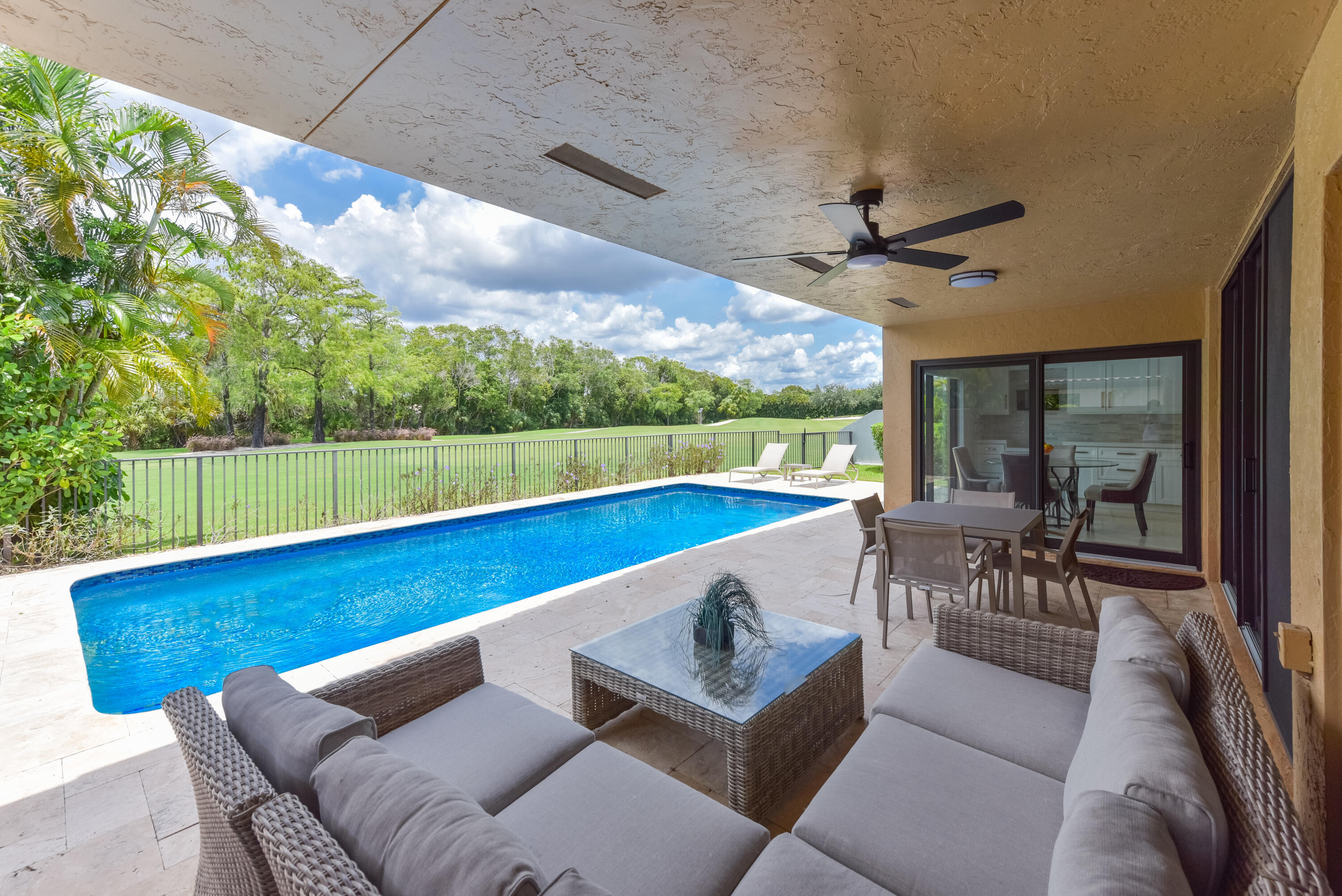 11204 Cloverleaf Circle Boca Raton, FL 33428 - Photo 35 of 72 11204 Cloverleaf Cir Boca-print-034-025-