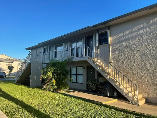$2,250 | 15354 Southwest 72nd Street, Unit 3111, Miami, FL 33193
