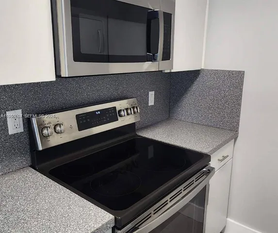 $2,250 | 15354 Southwest 72nd Street, Unit 3111, Miami, FL 33193