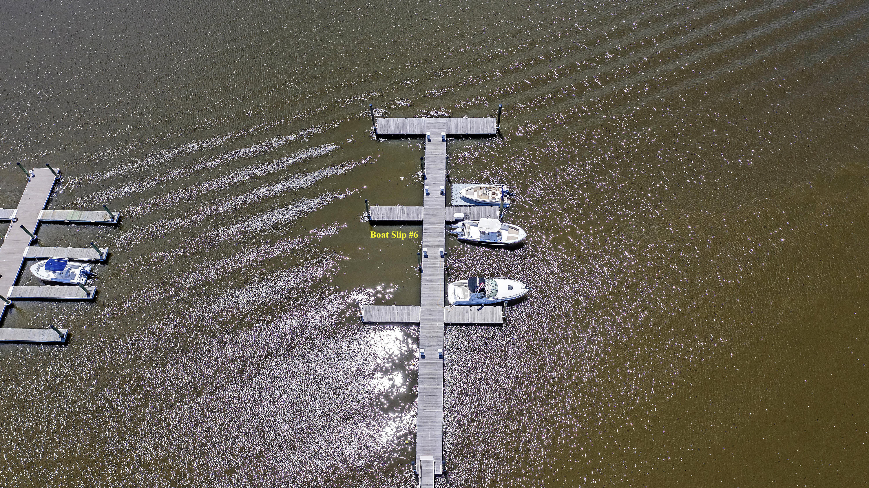 1031 Jervey Point Road Charleston, SC 29492 - Photo 9 of 44 Boat Slip #6