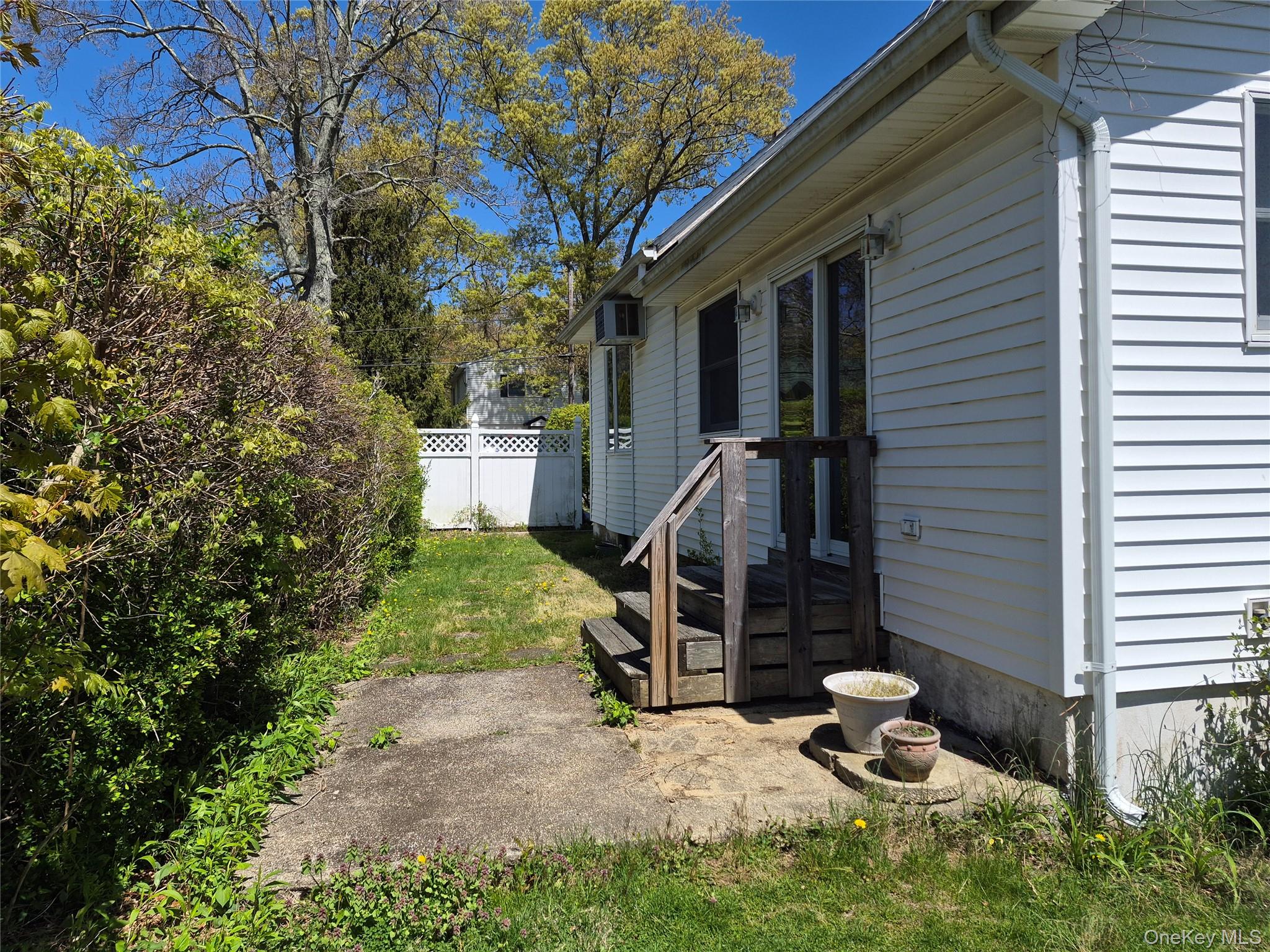 24 Lavender Road Rocky Point, NY 11778 - Photo 27 of 28