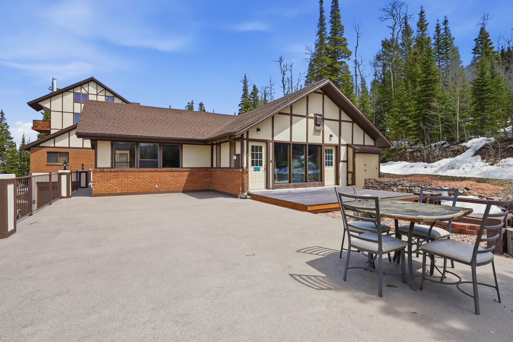561 South Vasels Road, Unit R9C Brian Head, UT 84719 - Photo 31 of 48 Evergreen 9-C-39