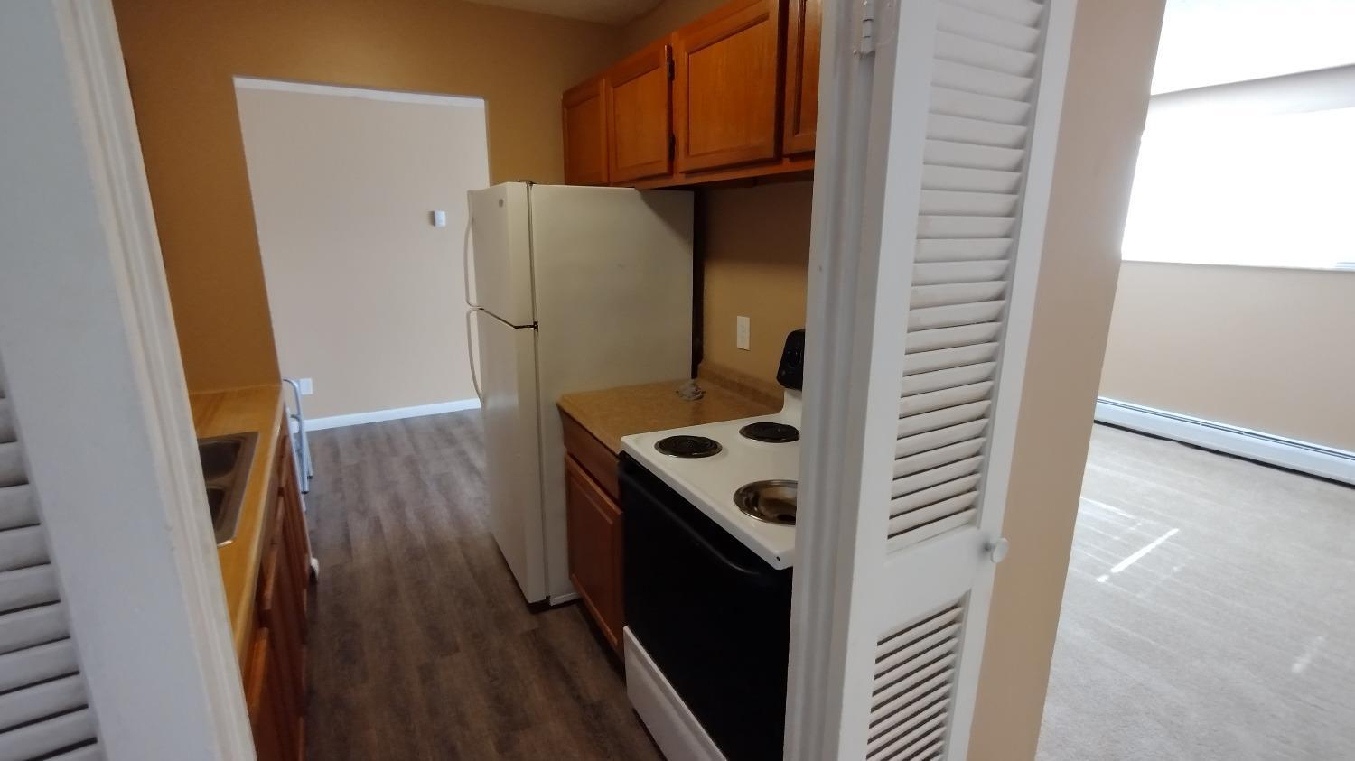 6254 Daly Road, Unit 10 Cincinnati, OH 45224 - Photo 2 of 12