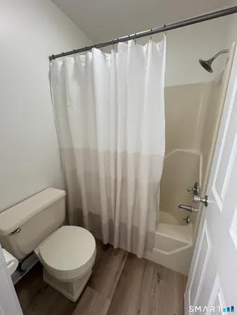 $1,695 | 295 Redstone Hill Road, Unit 24, Bristol, CT 06010