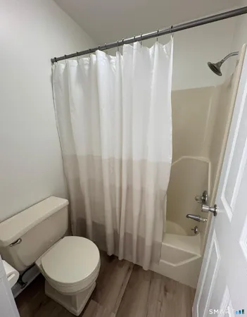 $1,695 | 295 Redstone Hill Road, Unit 24, Bristol, CT 06010