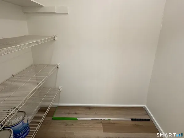 $1,695 | 295 Redstone Hill Road, Unit 24, Bristol, CT 06010