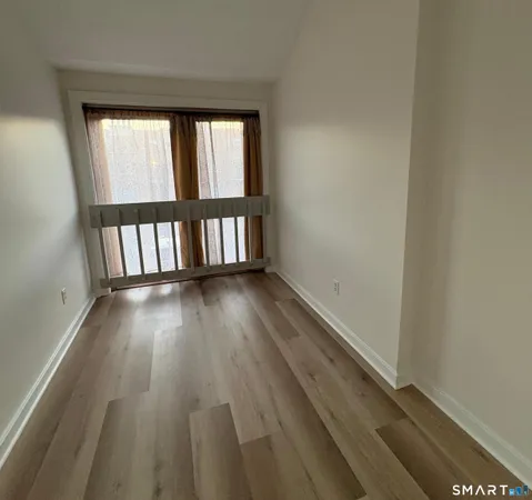 $1,695 | 295 Redstone Hill Road, Unit 24, Bristol, CT 06010