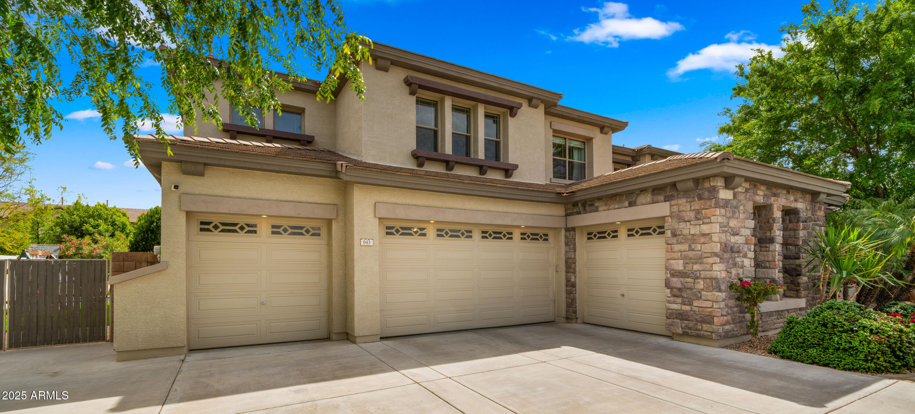 643 East Hopkins Road Gilbert, AZ 85295 - Photo 73 of 73 Front yard3