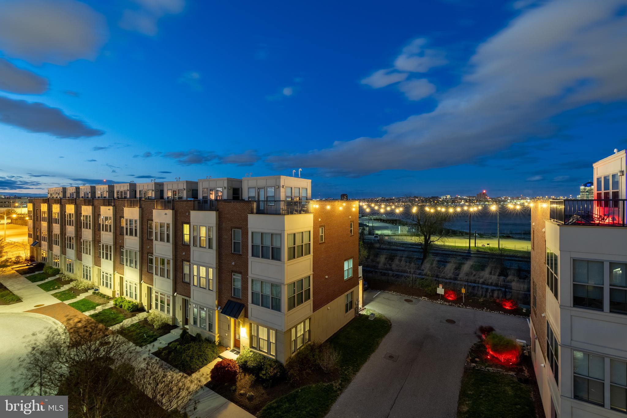 1201 Andre Street Baltimore, MD 21230 - Photo 33 of 39 a city view