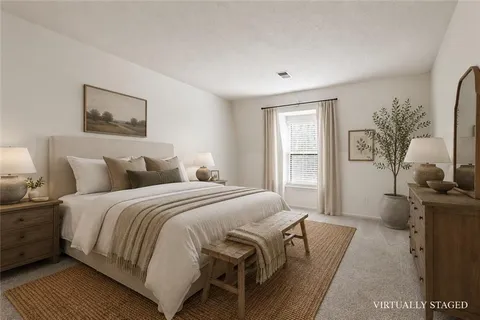 $250,000 | 6634 West 109th Street, Unit F, Overland Park, KS 66211