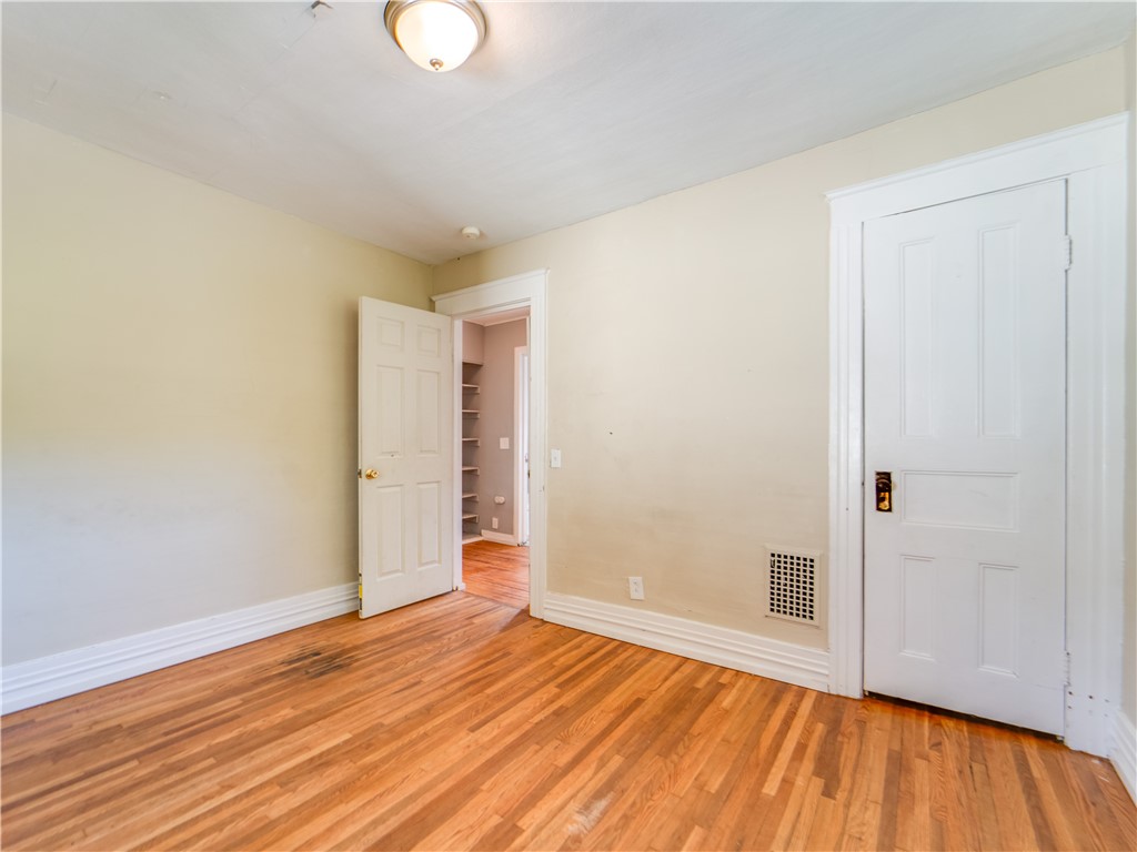 736 Parsells Avenue Rochester, NY 14609 - Photo 13 of 24