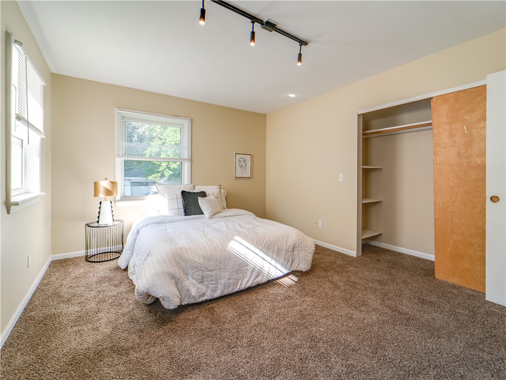 736 Parsells Avenue Rochester, NY 14609 - Photo 21 of 24