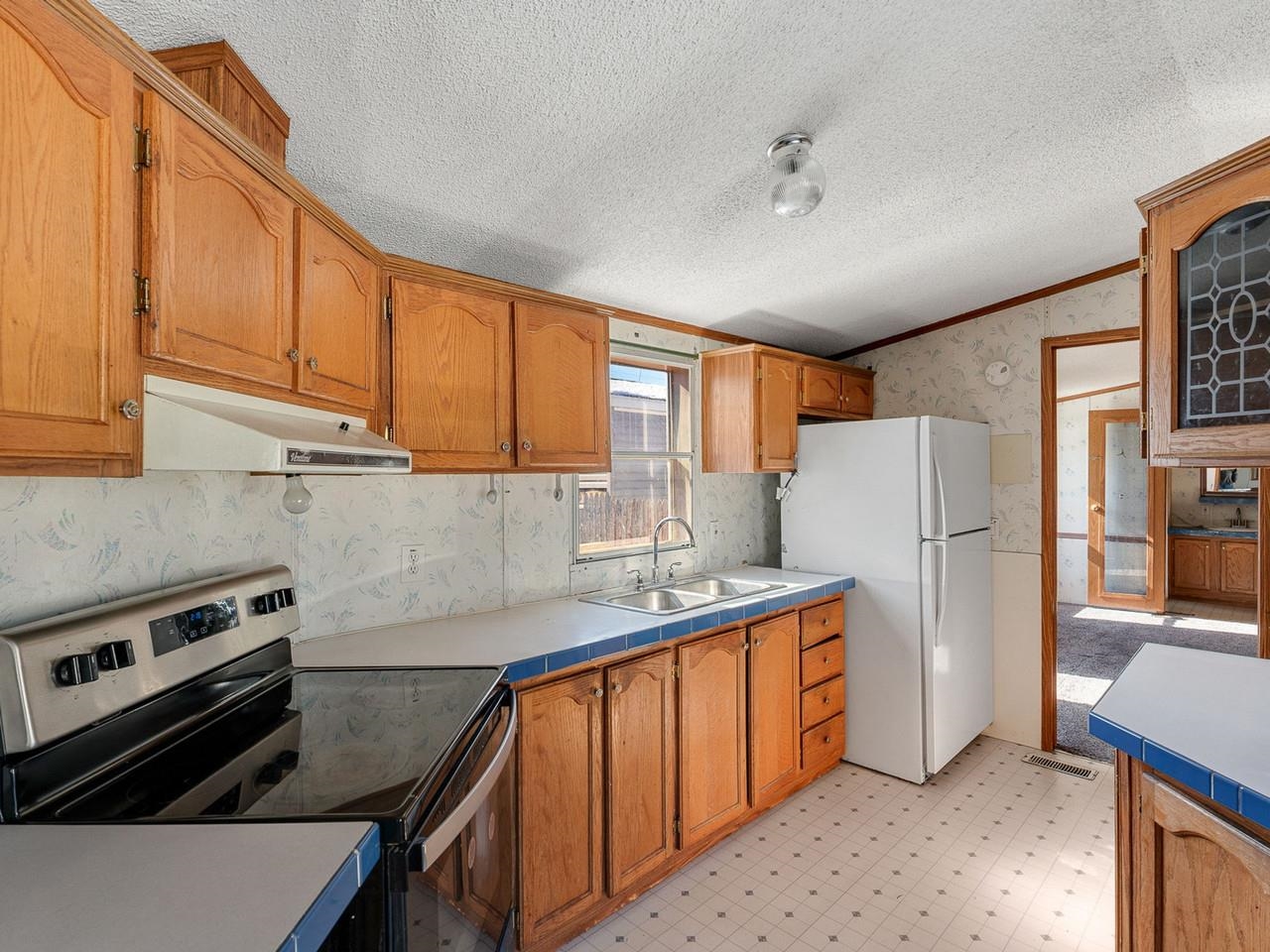 103 4th Street Colchester, VT 05446 - Photo 12 of 26