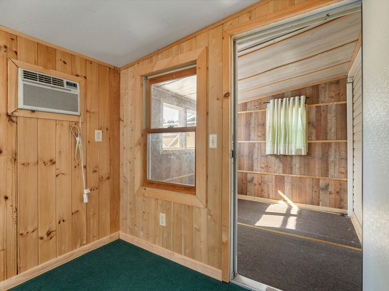 103 4th Street Colchester, VT 05446 - Photo 7 of 26