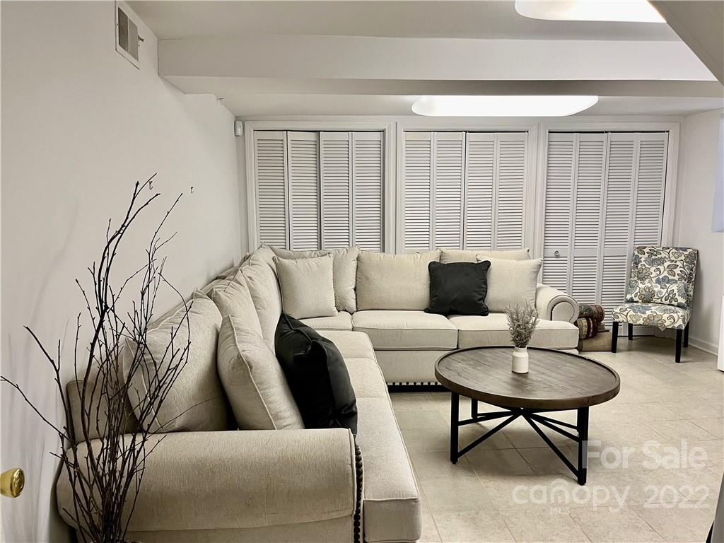 894 Weston Road, Unit 3 Arden, NC 28704 - Photo 28 of 38 Gallery Image 28
