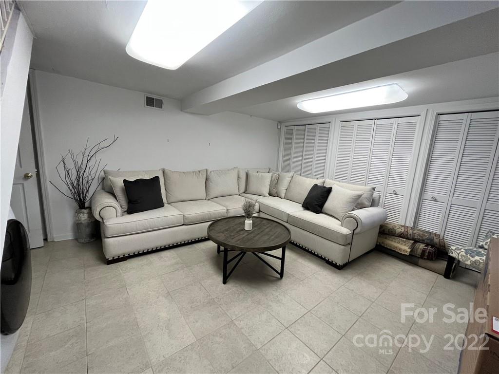 894 Weston Road, Unit 3 Arden, NC 28704 - Photo 29 of 38 Gallery Image 29