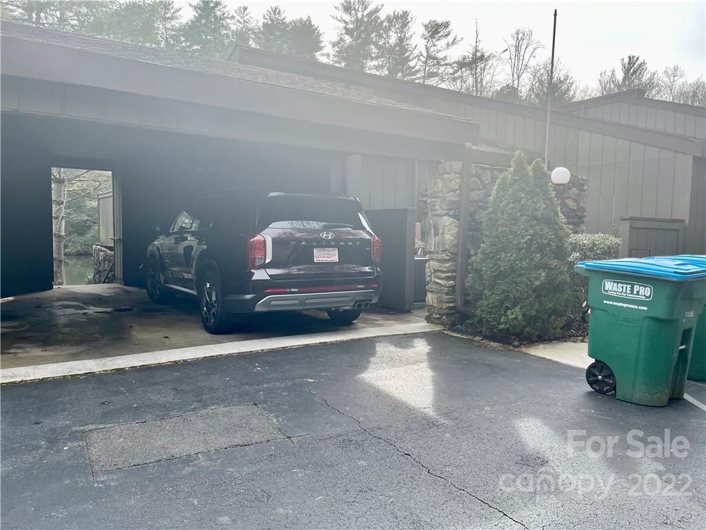 894 Weston Road, Unit 3 Arden, NC 28704 - Photo 4 of 38 Gallery Image 4