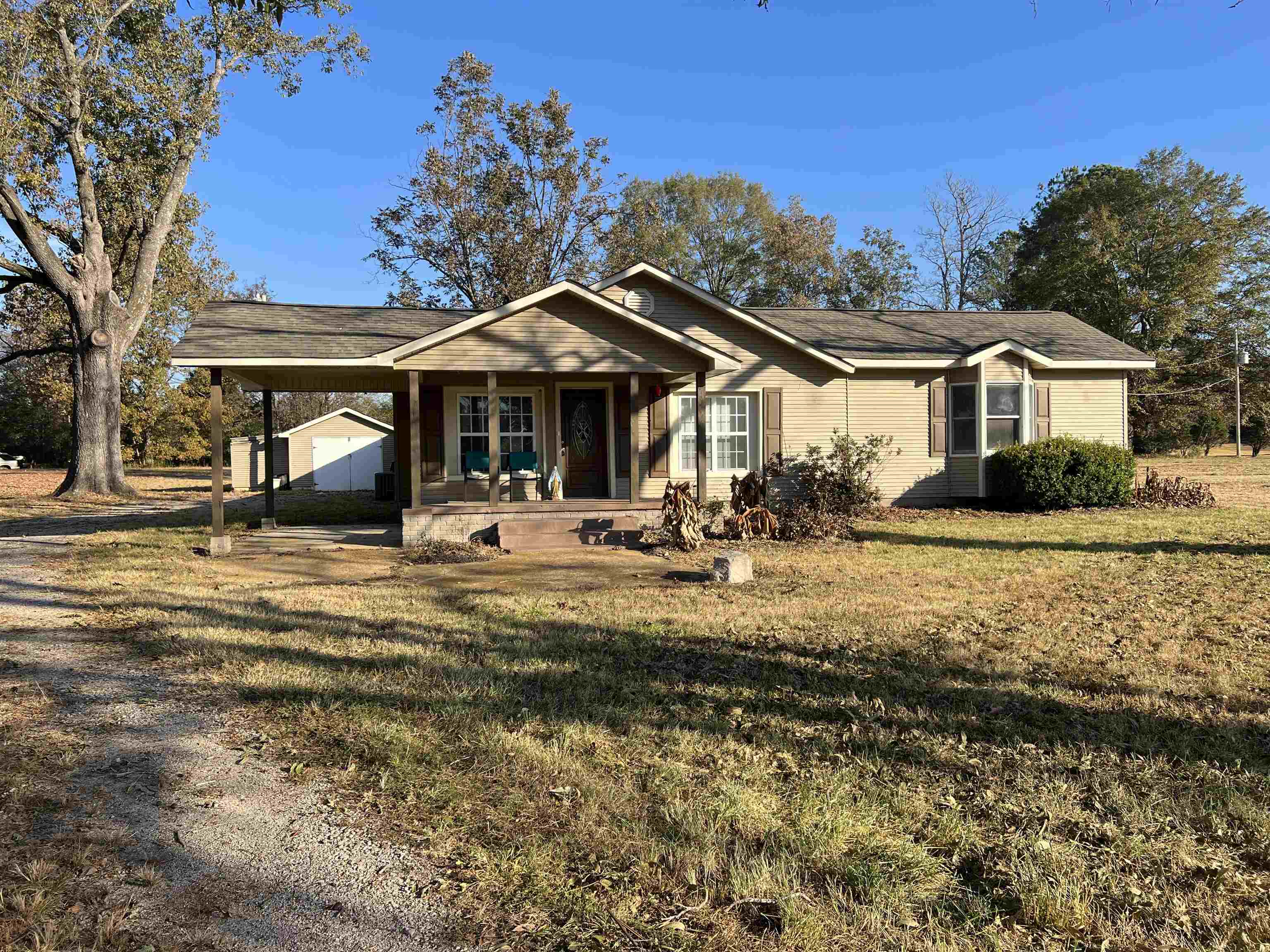 752 West Main Street Adamsville, TN 38310 - Photo 1 of 26 Gallery Image 1