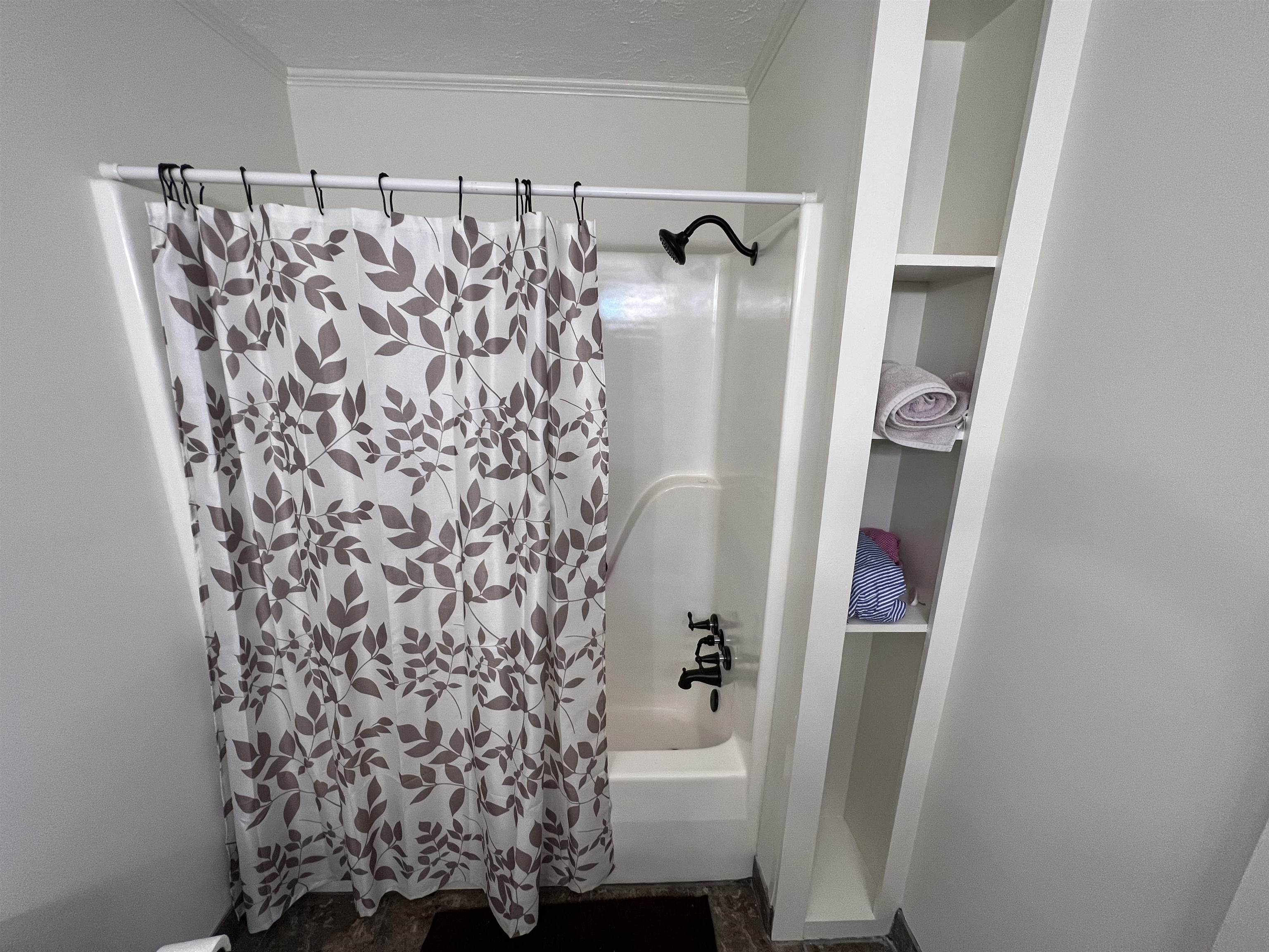 752 West Main Street Adamsville, TN 38310 - Photo 13 of 26 Gallery Image 13