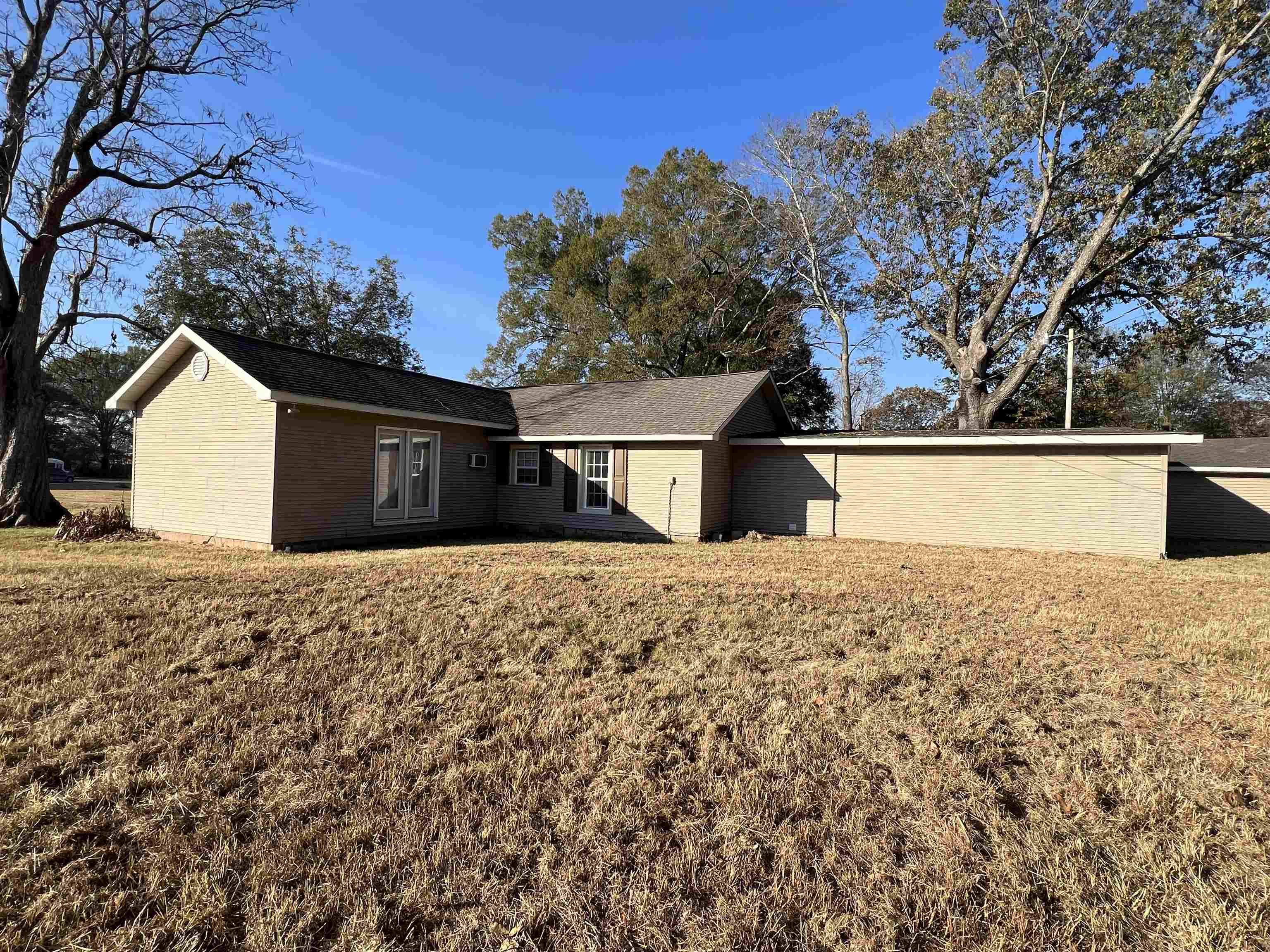 752 West Main Street Adamsville, TN 38310 - Photo 23 of 26 Gallery Image 23