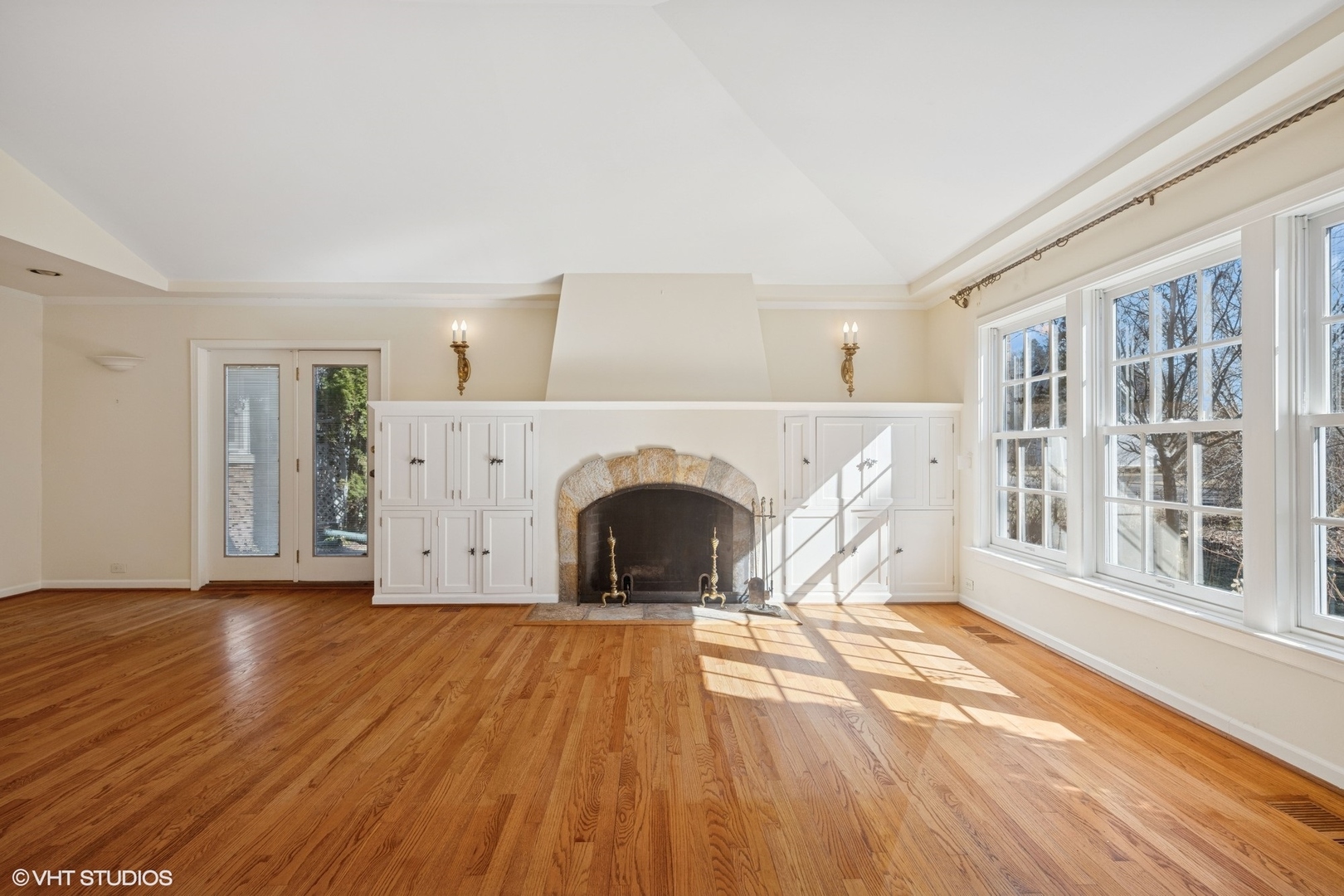 3121 Illinois Road Wilmette, IL 60091 - Photo 17 of 38 Gallery Image 17