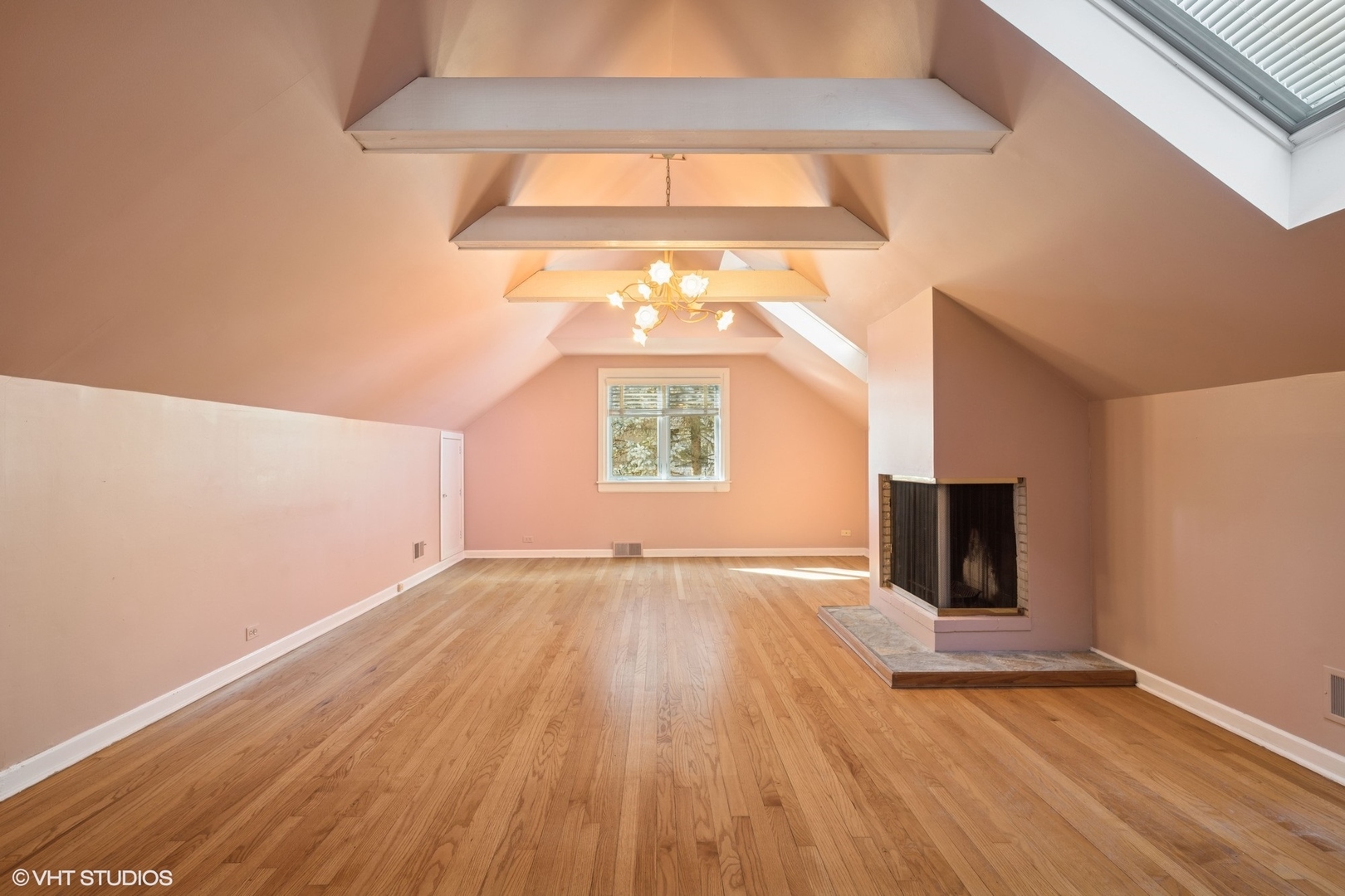 3121 Illinois Road Wilmette, IL 60091 - Photo 27 of 38 Gallery Image 27