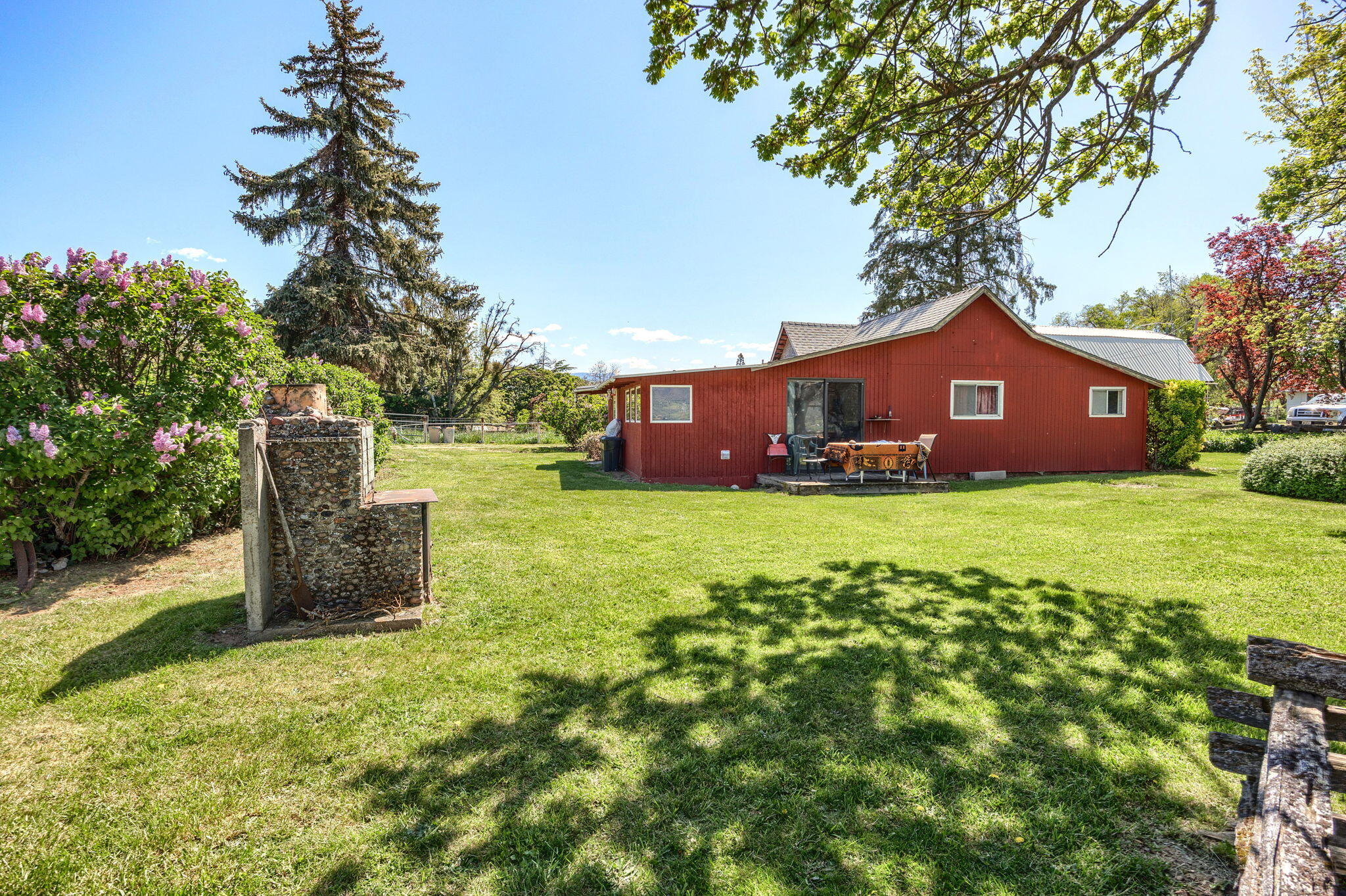 1249 North Valley View Road Ashland, OR 97520 - Photo 4 of 30 Back of Home