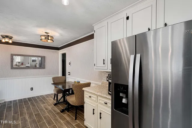 $325,000 | 419 College Street, Mountain City, TN 37683