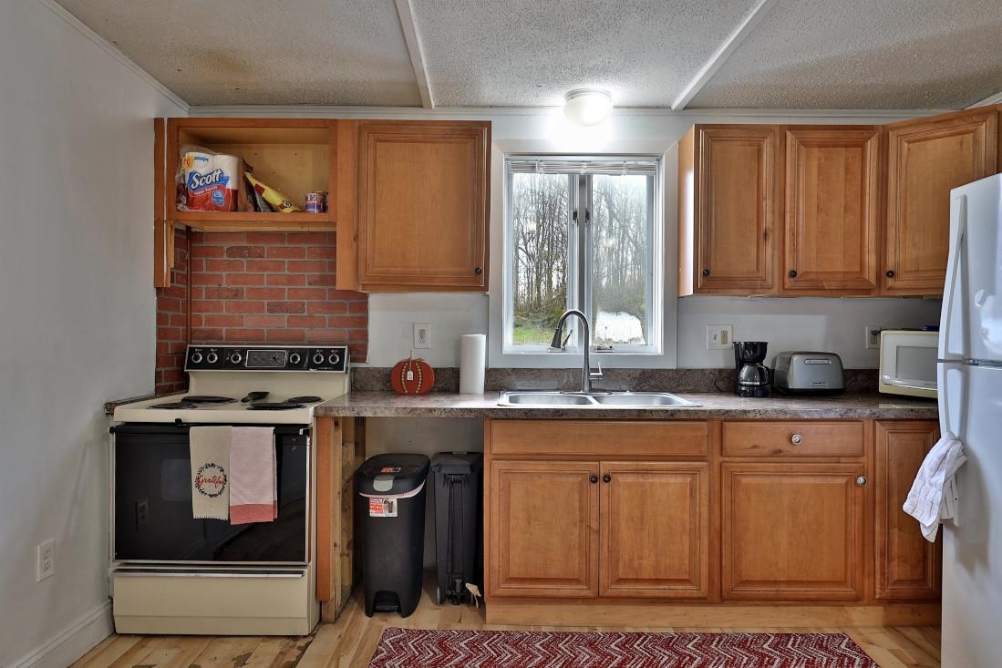 43 Maple Street Brandon, VT 05733 - Photo 21 of 22 Gallery Image 21