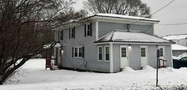 $1,400 | 335 A Church Street, Unit A, Hannibal, NY 13074