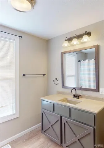 $140,000 | 1011 East Main Street, Greenville, IL 62246