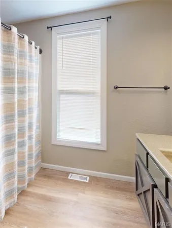 $135,000 | 1011 East Main Street, Greenville, IL 62246