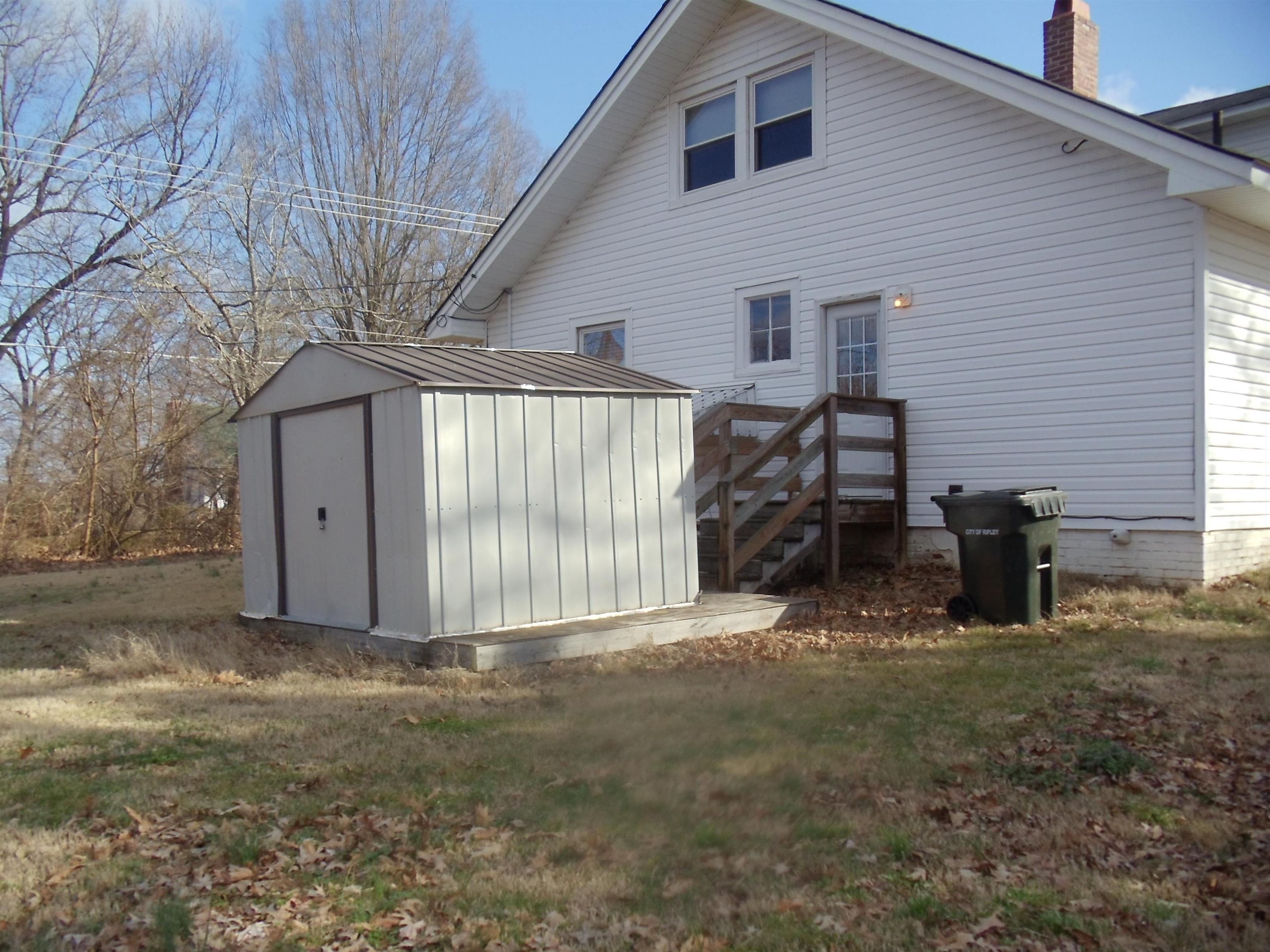 262 Lake Drive Ripley, TN 38063 - Photo 23 of 25 a view of a backyard of the house