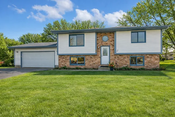 $350,000 | 144 Hedman Lane, Monticello, MN 55362