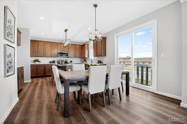 $539,900 | 3291 River Breeze Court, St. Charles, MO 63301